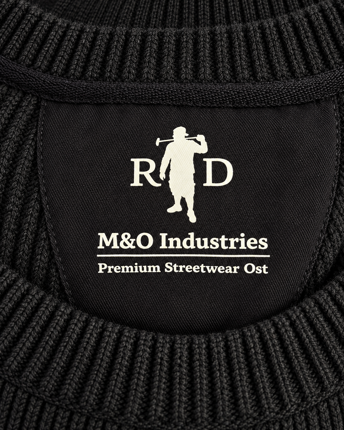 Pullover Grober Strick Schwarz Logo